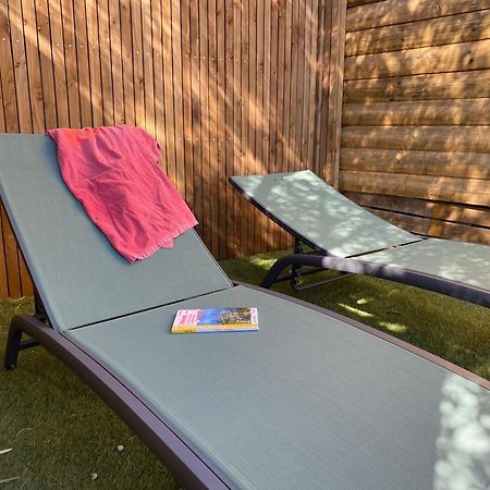 Camping Les Amandiers Castelnau-de-Guers エクステリア 写真